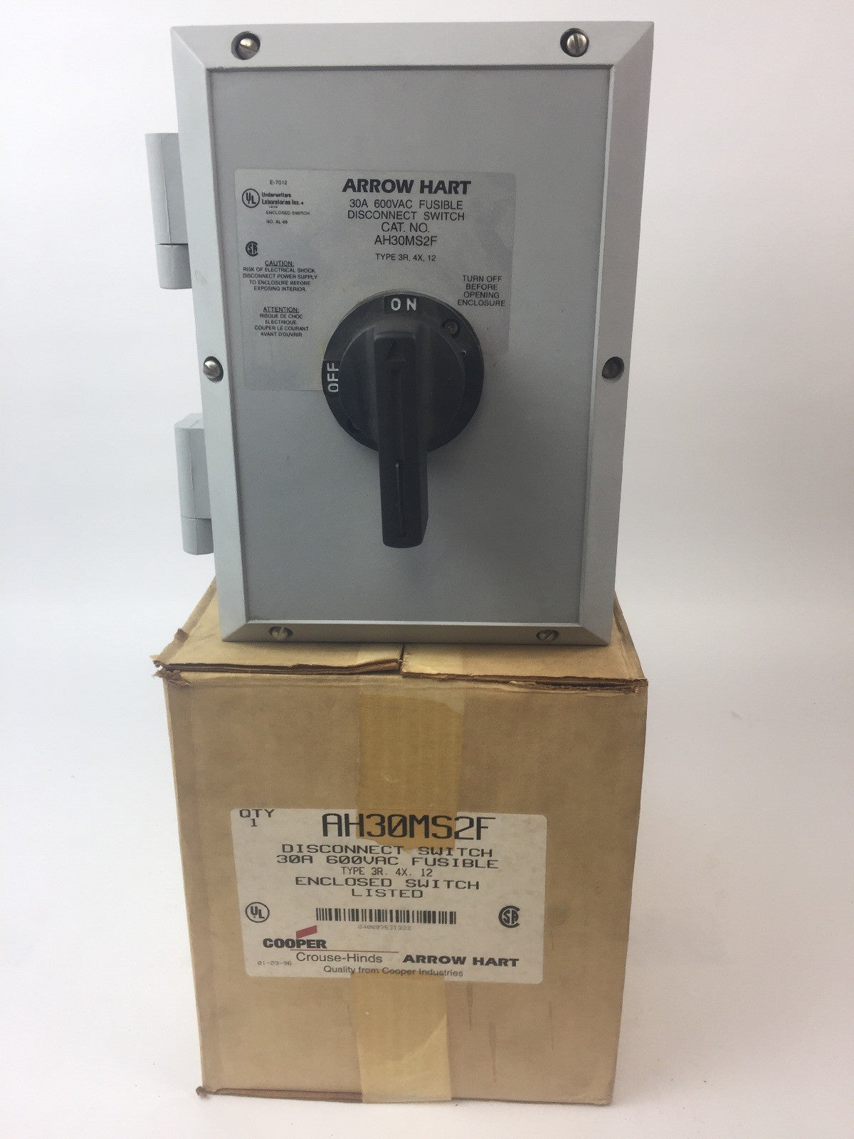 ARROW HART AH30MS2F DISCONNECT SWITCH 30A 600VAC FUSIBLE TYPE 3T,4X,12 ENCLOSED