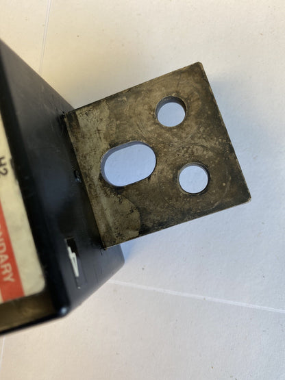 Square D Micrologic LE4CT2 Neutral Current Transformer