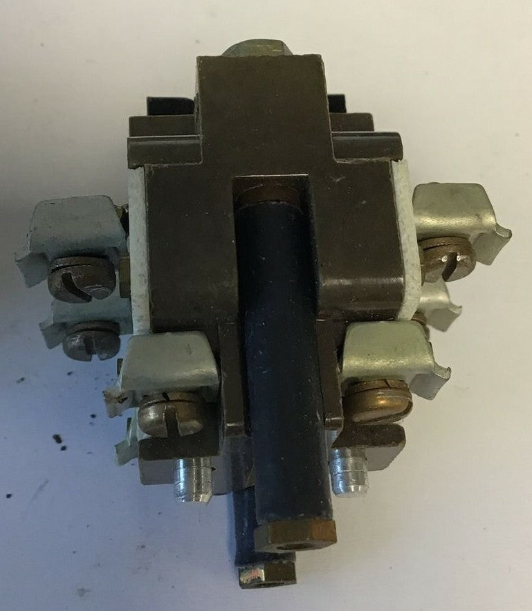 SQUARE D 9001 TF CONTACT BLOCK ***LOTOF2***