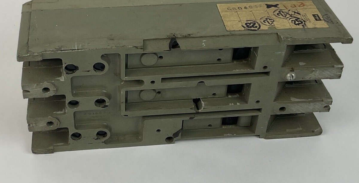 FEDERAL PACIFIC HFJ631100R CRICUIT BREAKER 3POLE 100A 600VAC