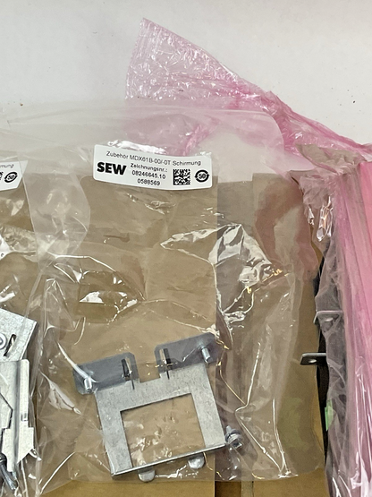 SEW-EURODRIVE MDX61B0055-5A3-4-00 Servo Drive 3PH 12.5 AMP