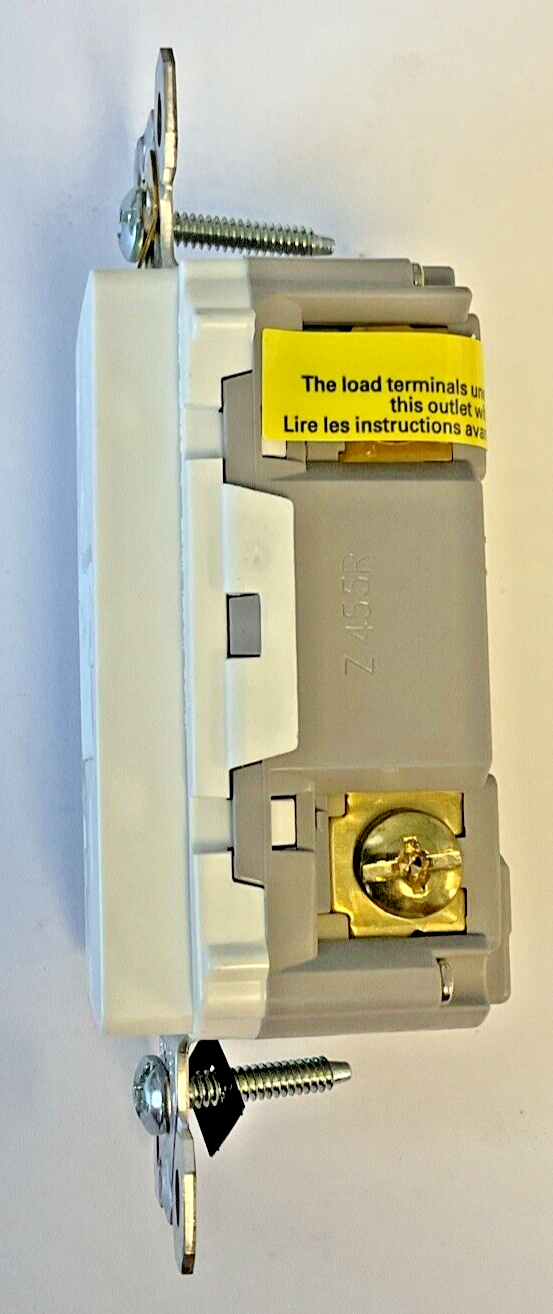LEGRAND 2097W GFCI DUPLEX RECEPTACLE 20A 125VAC 60HZ RADIANT****LOTOF5****