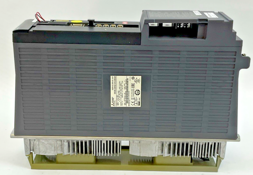 MITSUBISHI MDS-DH2-V2-8040 SERVO DRIVE 2.0KW 648V 8.9A H/WVER.P 240HZ