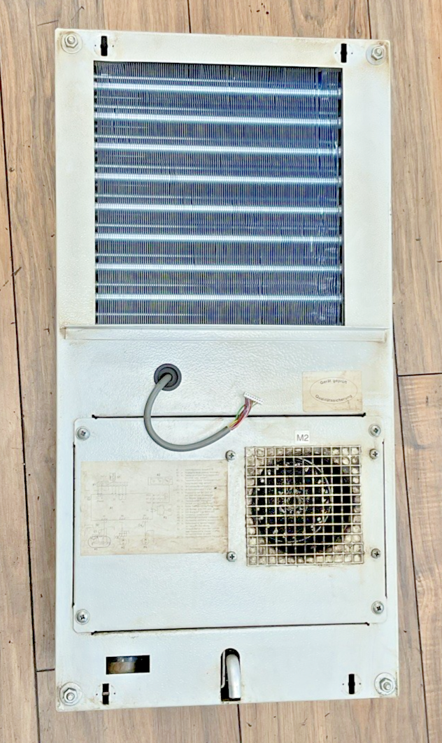 RITTAL SK 3303110 AC ENCLOSURE 115V 60HZ 1PH