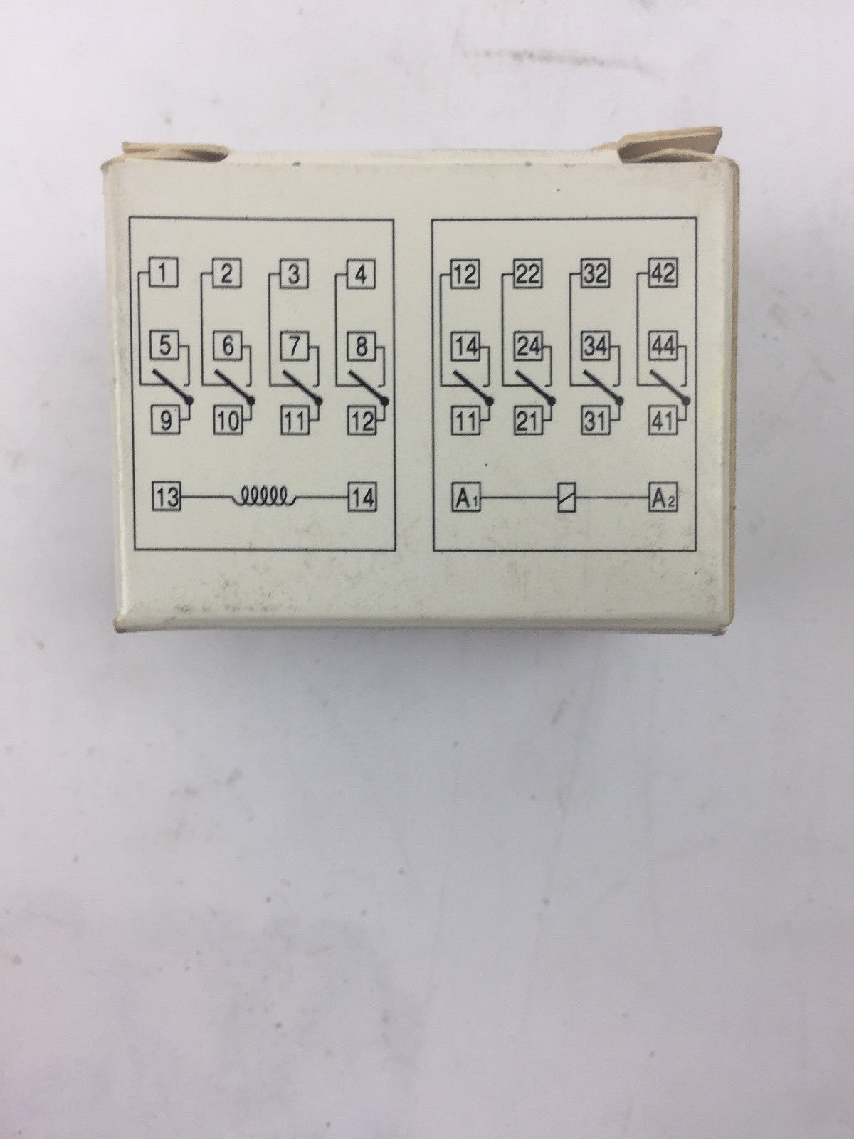 ALLEN BRADLEY 700HC54Z24-4 CONTROL RELAY 1A 4PDT 24VDC SERIES A