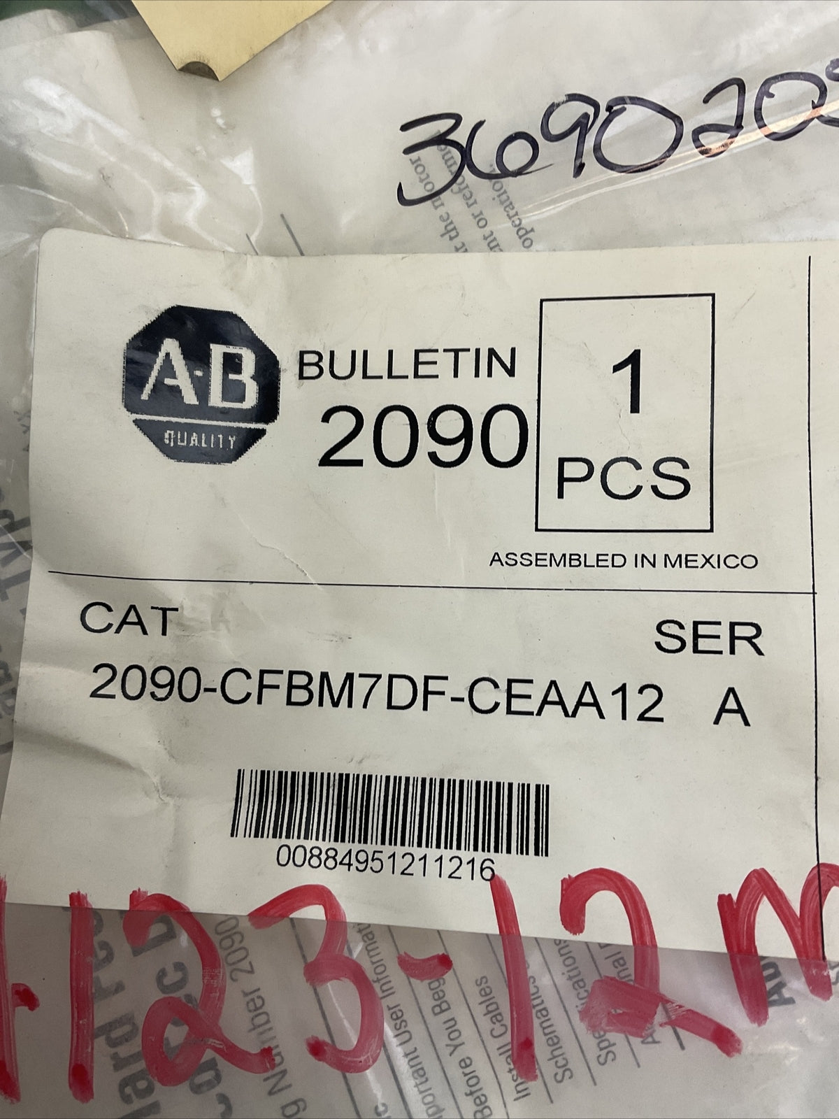ALLEN BRADLEY 2090-CFBM7DF-CEAA12 SER A FEEDBACK CABLE W/SPEED TEC DIN CONNECTOR