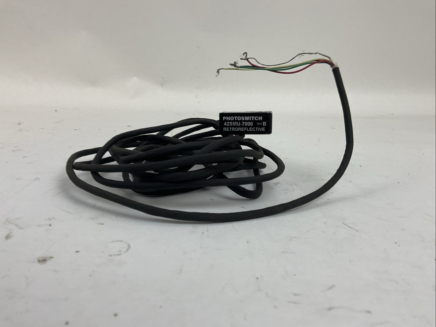 ALLEN BRADLEY 42SMU-7000 SER B 28VDC PHOTOSWITCH RETROREFLECTIVE