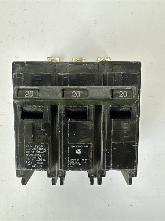 SIEMENS B320 CIRCUIT BREAKER 240VAC 20AMP 3POLE TYPE BL