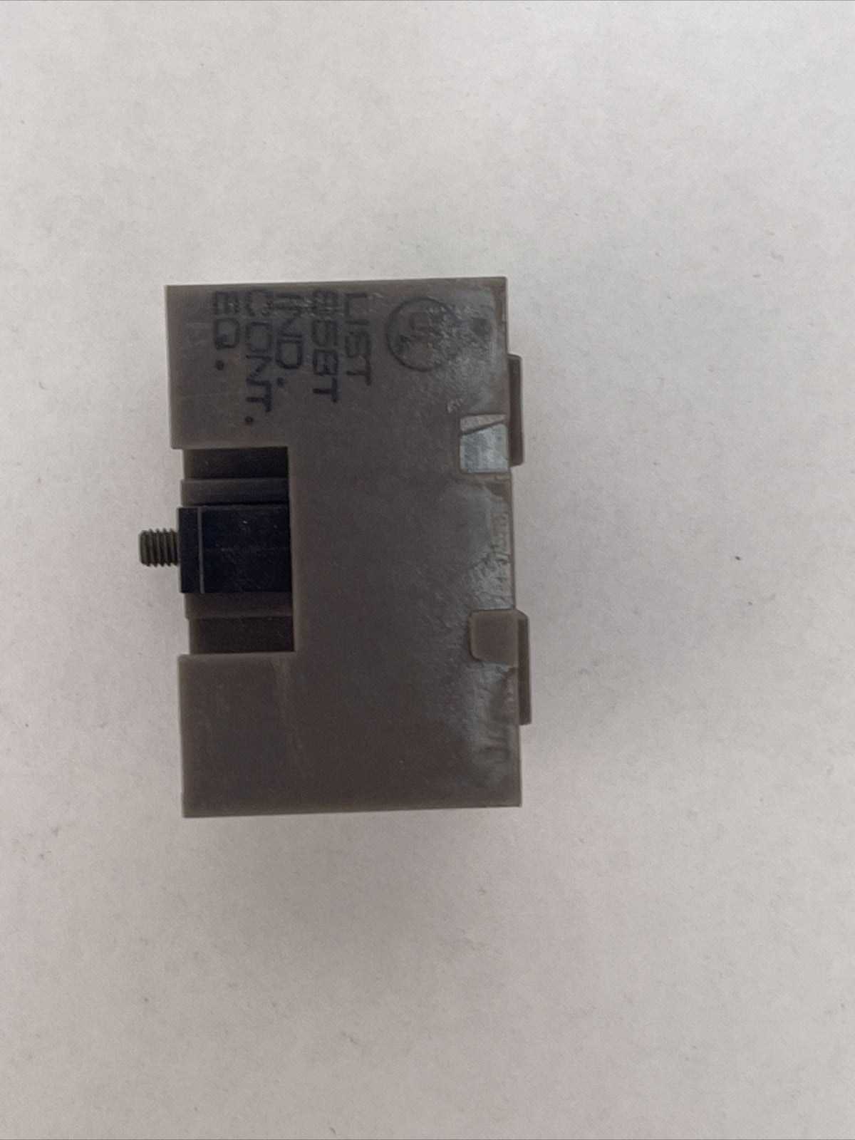 IDEC BS-001 CONTACT BLOCK 10A 600V (LOT OF 30)