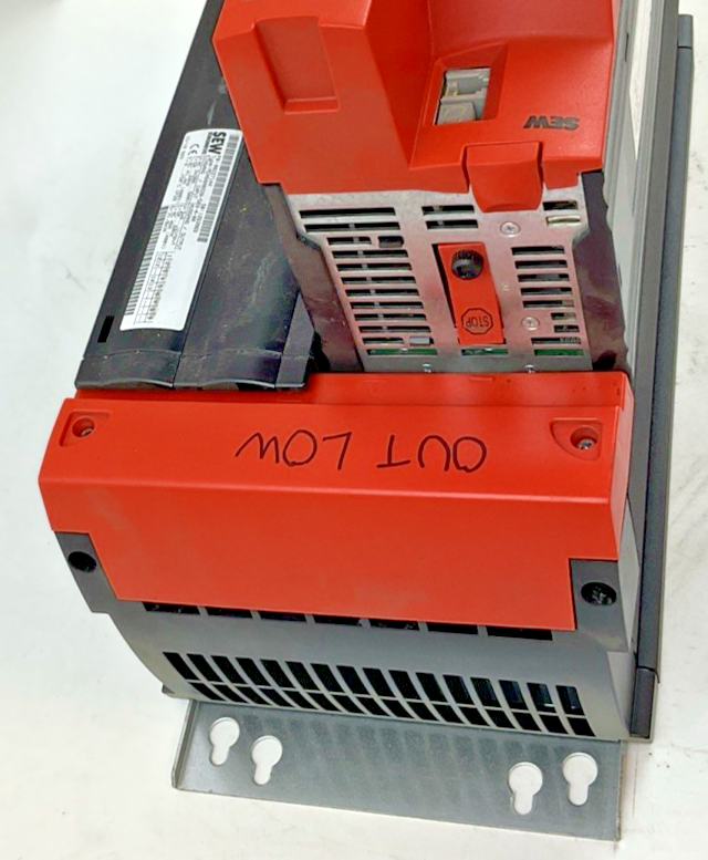 SEW EURODRIVE MDX61B0220-503-4-0T MOVIDRIVE MDX60A0220-503-4-00
