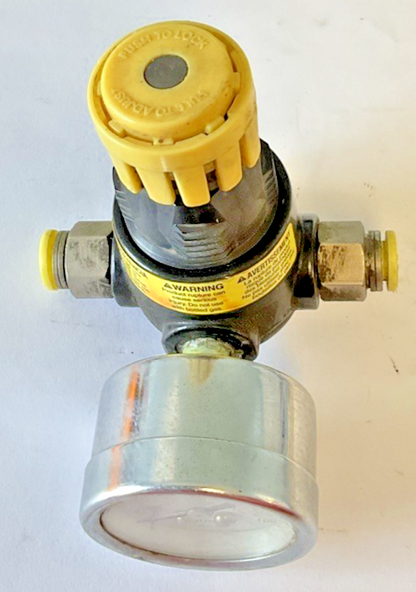 PARKER 14R013FC PNEUMATIC REGULATOR 300PSI WITH GAUGE
