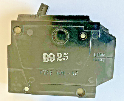 GENERAL ELECTRIC TQL1120&TQL1150 CIRCUIT BREAKER STYLEA 120/240VAC 1POLE*LOTOF2*