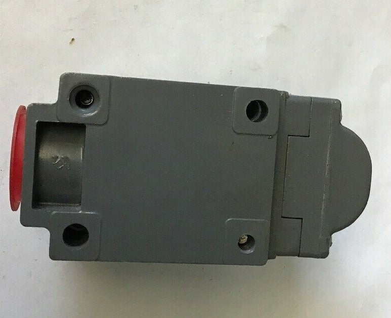 SQUARE D CLASS 9007 TYPE B52A SER.A 600V 10A