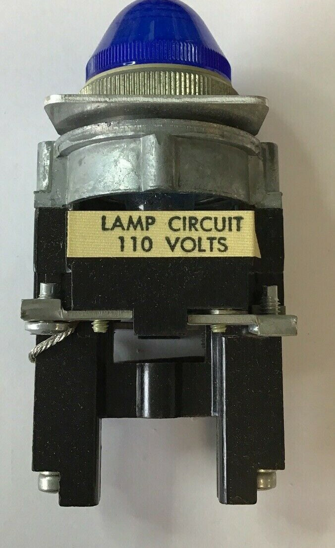 CUTLER HAMMER 10250H396A PUSH BUTTON ELEMENT INDICATING LIGHT  110V HEAVY DUTY