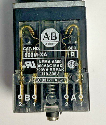 ALLEN BRADLEY 800MR-QB24 PUSH BUTTON SWITCH SER.D 24V