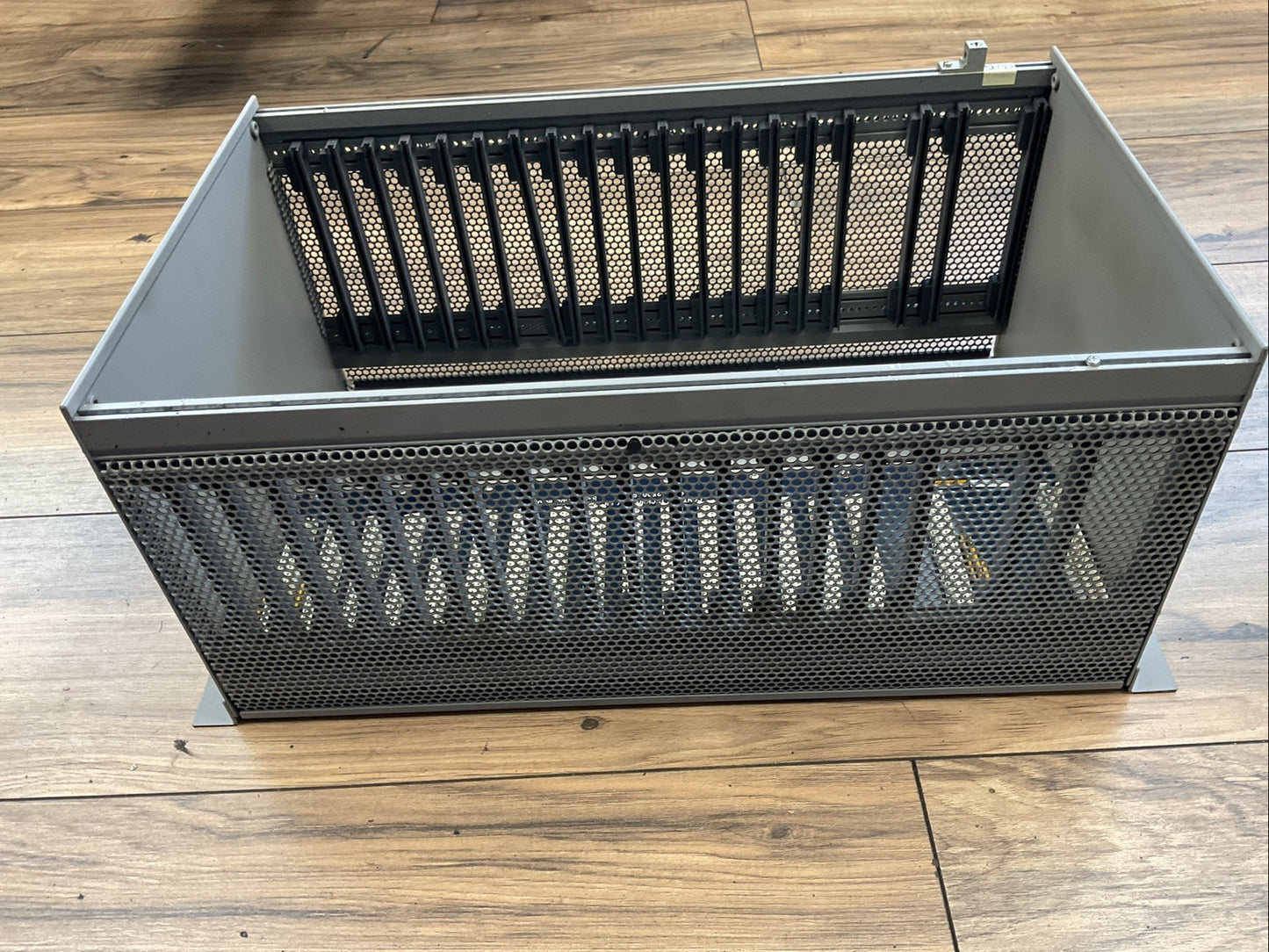 CONTROL TECHNOLOGY INC 901A-2500-R16 I/O MODULE BASE RACK 16 SLOT