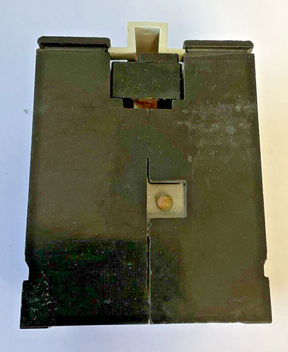 GENERAL ELECTRIC CR122A04731AA INDUSTRIAL RELAY 50HZ 300VAC 10A