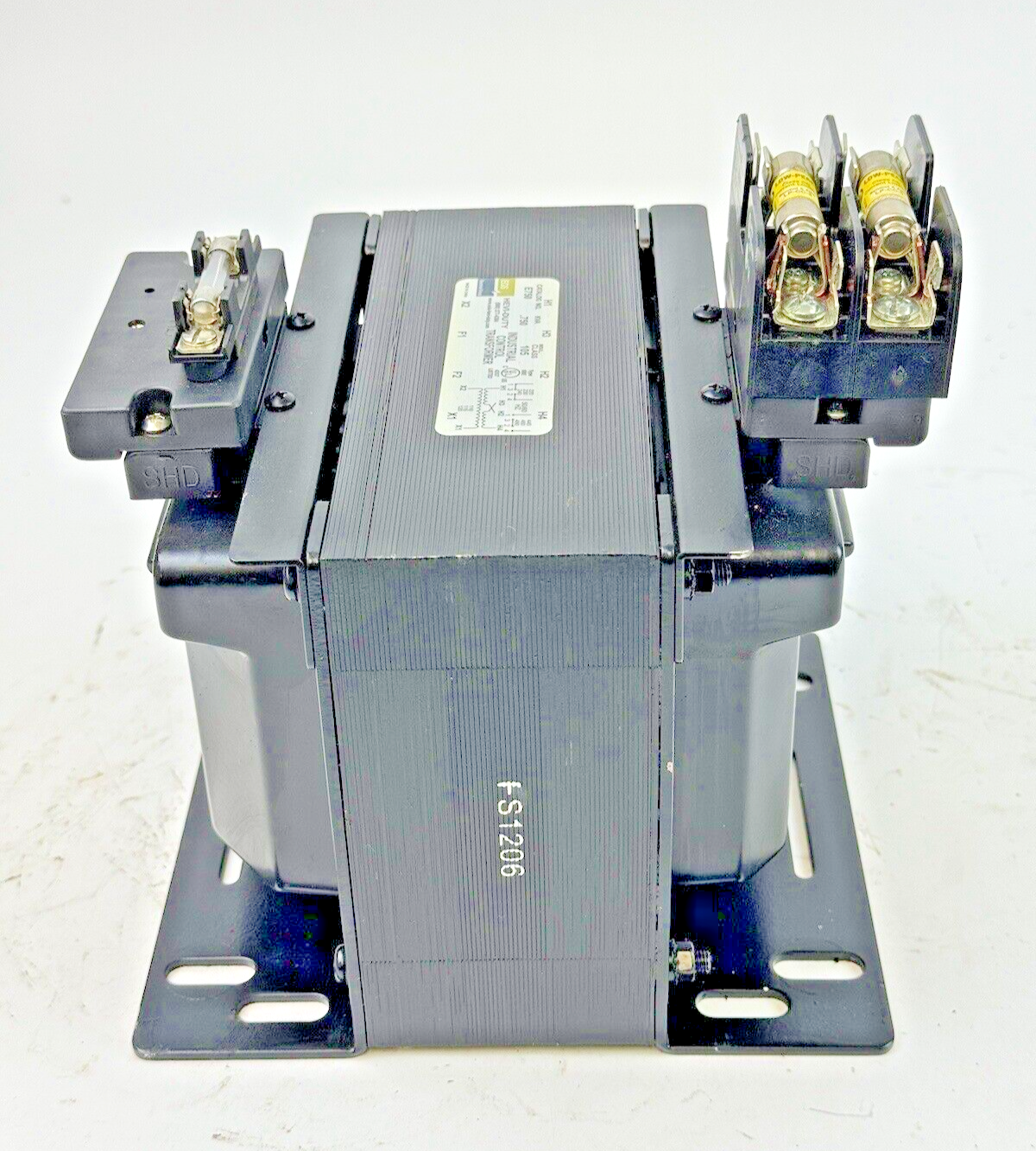 EGS - E750 - INDUSTRIAL CONTROL TRANSFORMER - KVA .750, 50/60HZ WITH FUSES