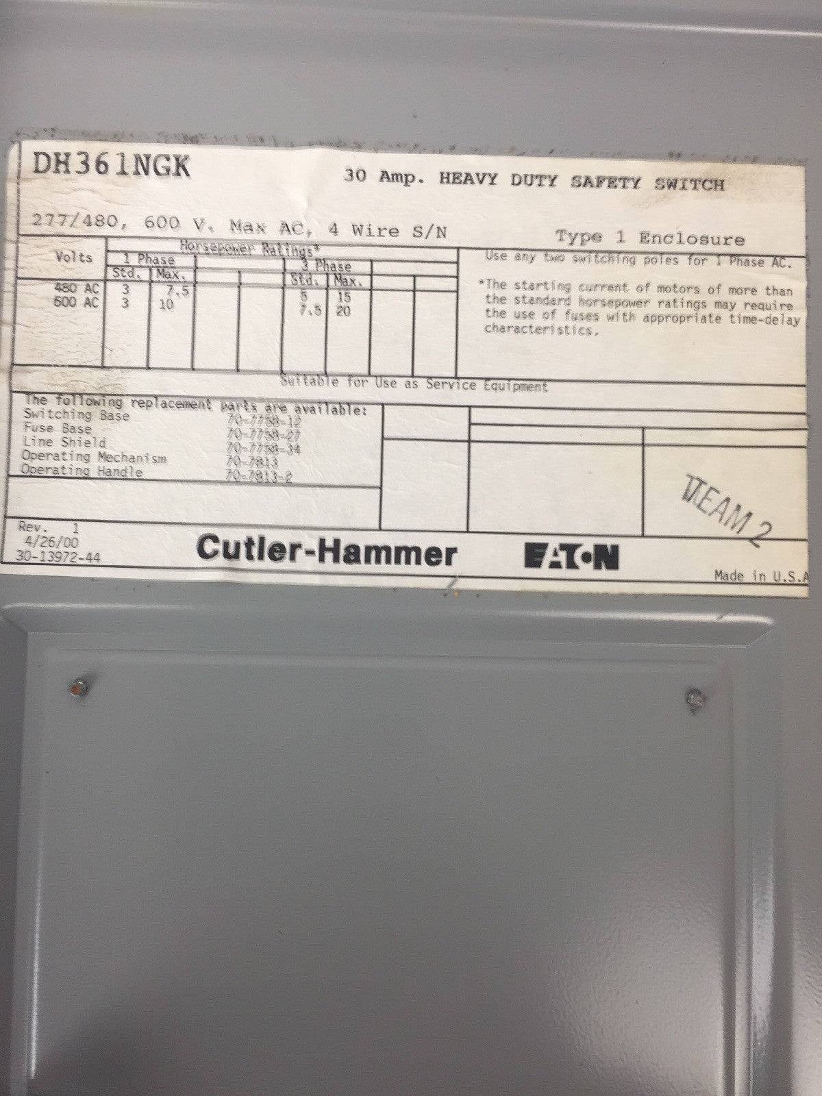 CUTLER HAMMER DH361NGK FUSIBLE HD SAFETY SWITCH 600VAC 30AMP 3P TYPE 1 20HP 3PH