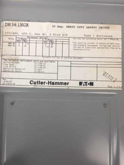 CUTLER HAMMER DH361NGK FUSIBLE HD SAFETY SWITCH 600VAC 30AMP 3P TYPE 1 20HP 3PH
