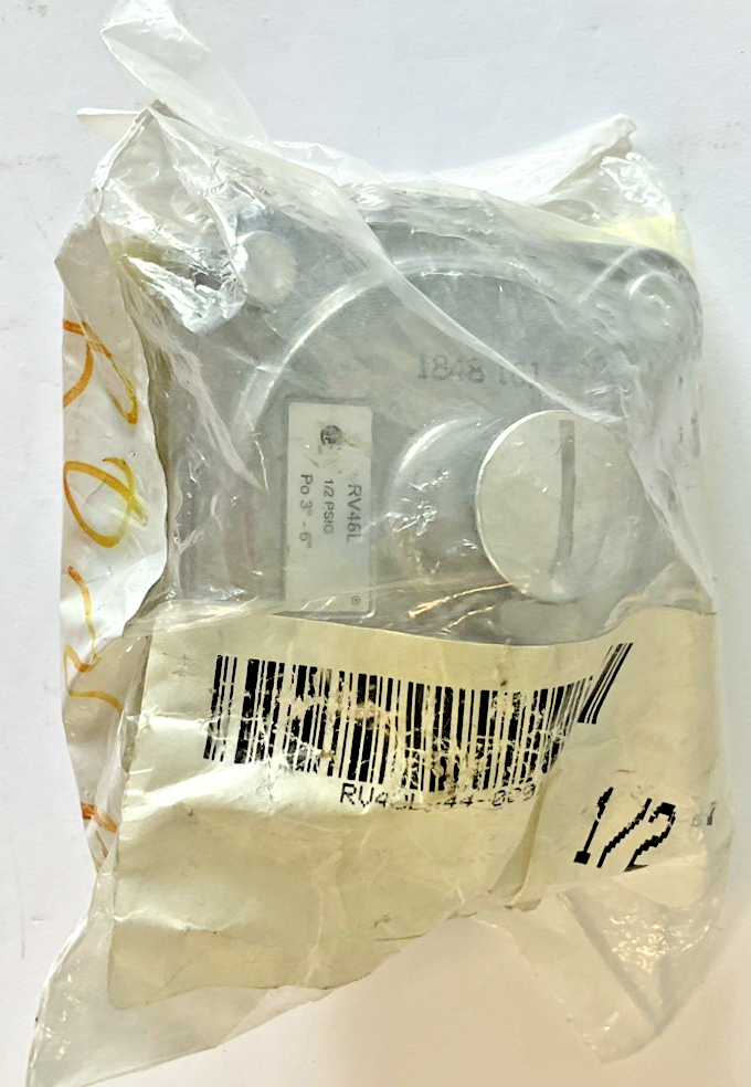 MAXITROL RV48L PRESSURE REGULATOR  1/2"
