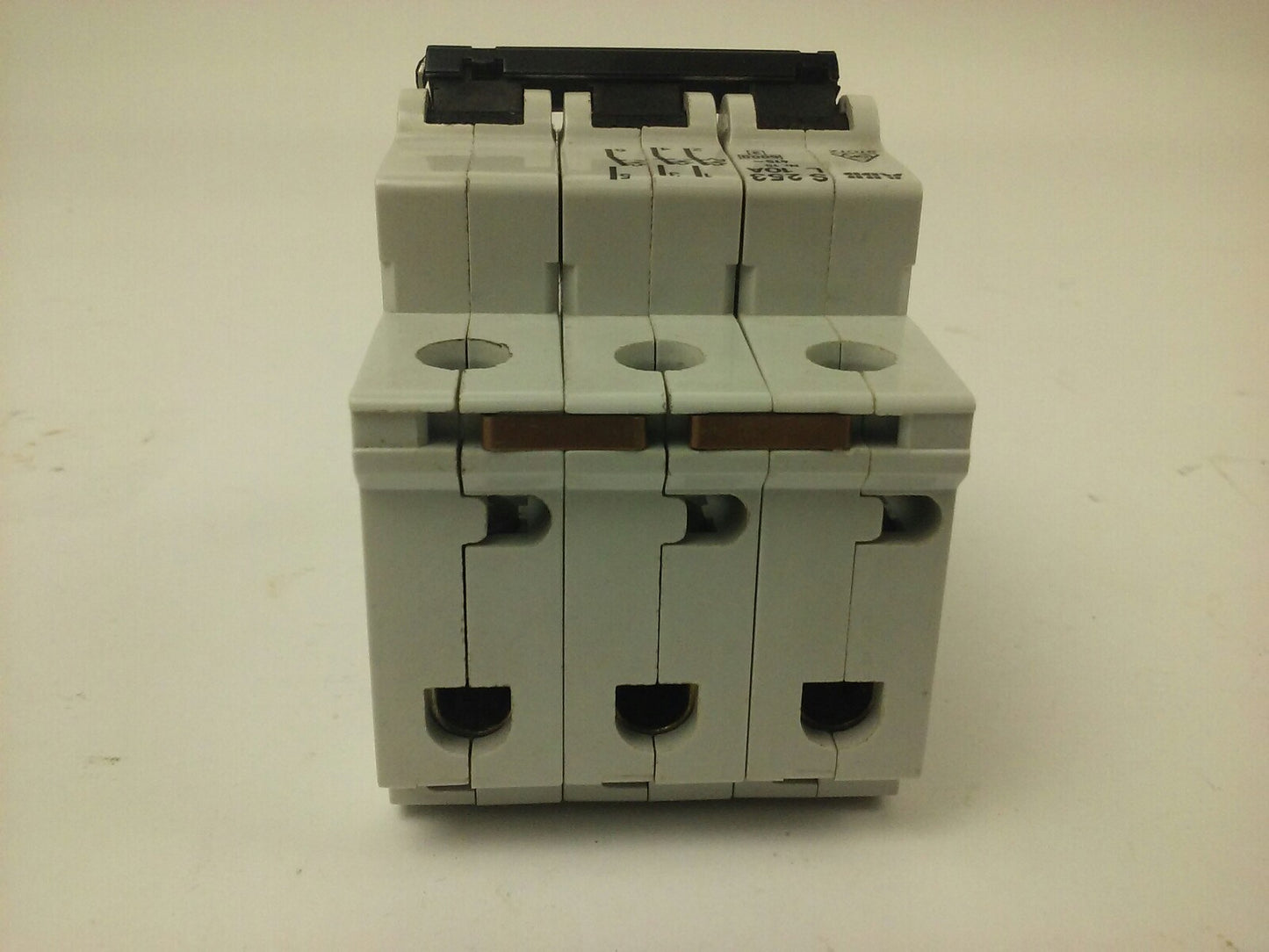 ABB, S253, L 10A, CIRCUIT BREAKER, Nr.15, 3P, 220/380VAC, MAX 240VAC, NEW, S2