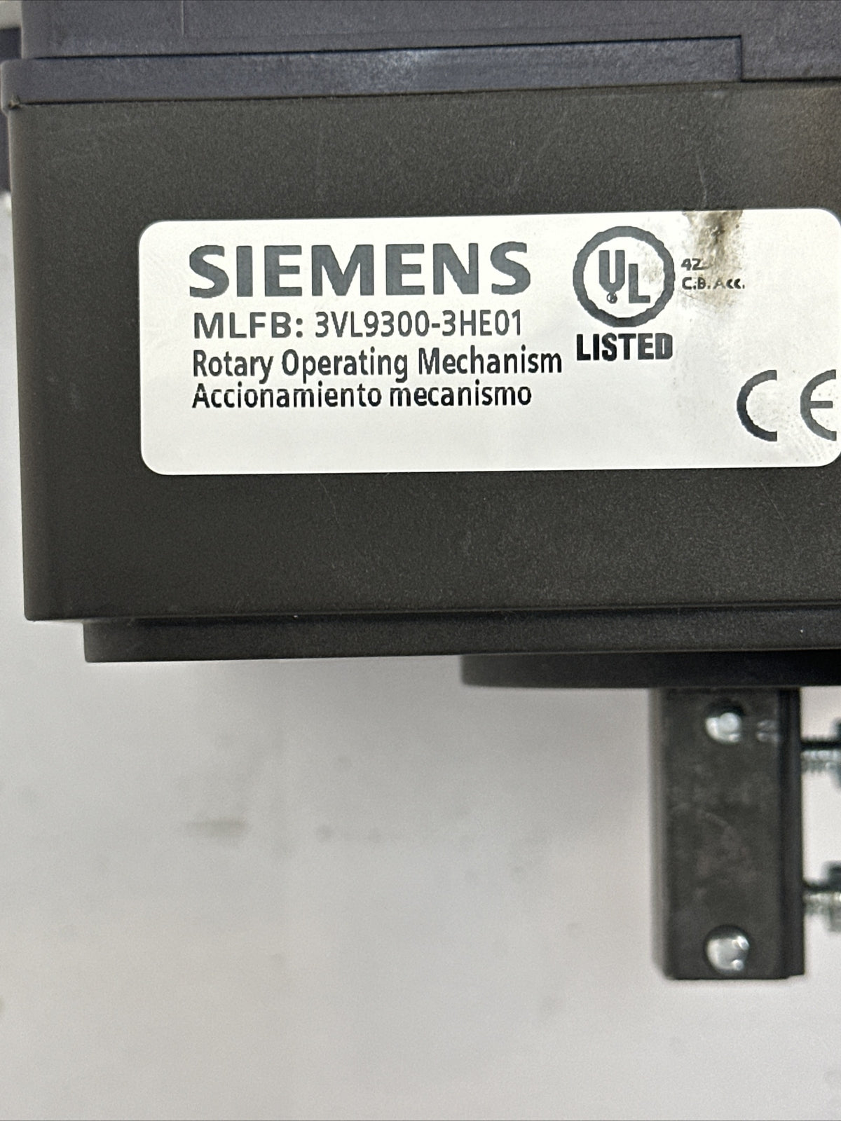 SIEMENS 3VL1110-2KE30-0AA0 CIRCUIT BREAKER 100A 600Y/347VAC 250VDC 3VL9300-3HE01