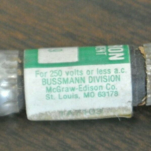 LOT of 4 / BUSS FNM-9 FUSETRON DUAL-ELEMENT FUSE / 9A / 250V