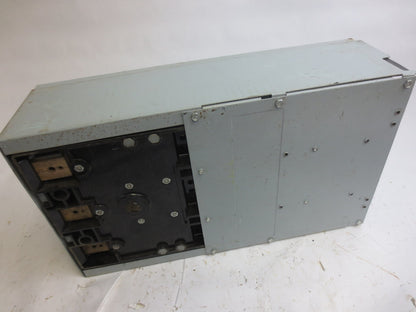 GENERAL ELECTRIC THFP324 FUSIBLE PANELBOARD SWITCH - 240VAC, 200A, 3-POLE