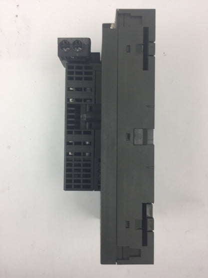SIEMENS 132-1BL00-0XB0 DIGITAL OUTPUT MODULE 193-1CL10-0XA0