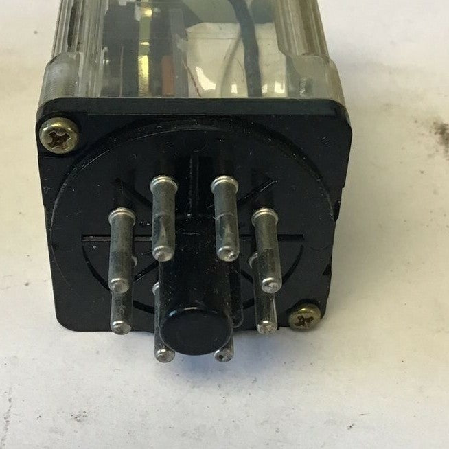 OMRON MK2EPN-UA-AC24 RELAY 10A 230VAC/28VDC ***LOTOF2***