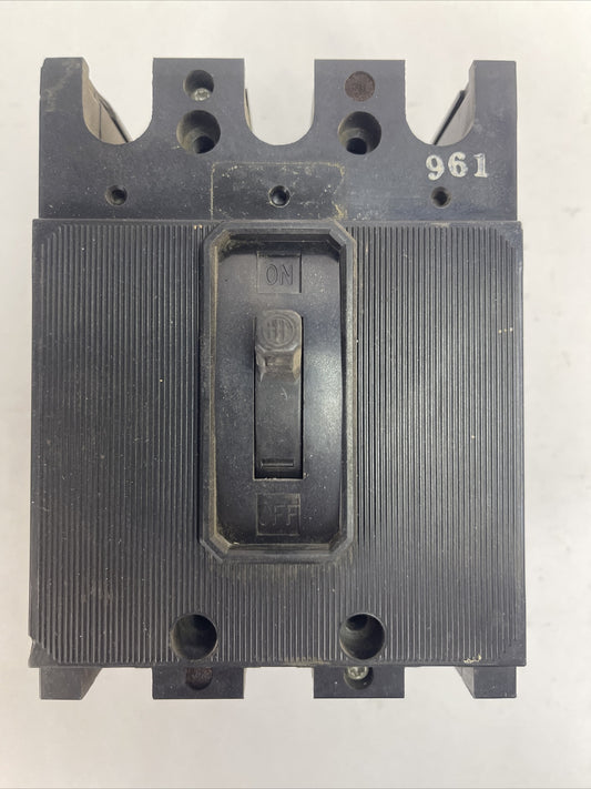 ITE/SIEMENS EE3-B030 CIRCUIT BREAKER 3POLE 30AMP 125/250VDC 240VAC