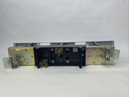 GE AMC4SE SPECTRA SERIES CIRCUIT BREAKER MODULE MODEL 1 300A 600V 4P FOR USE