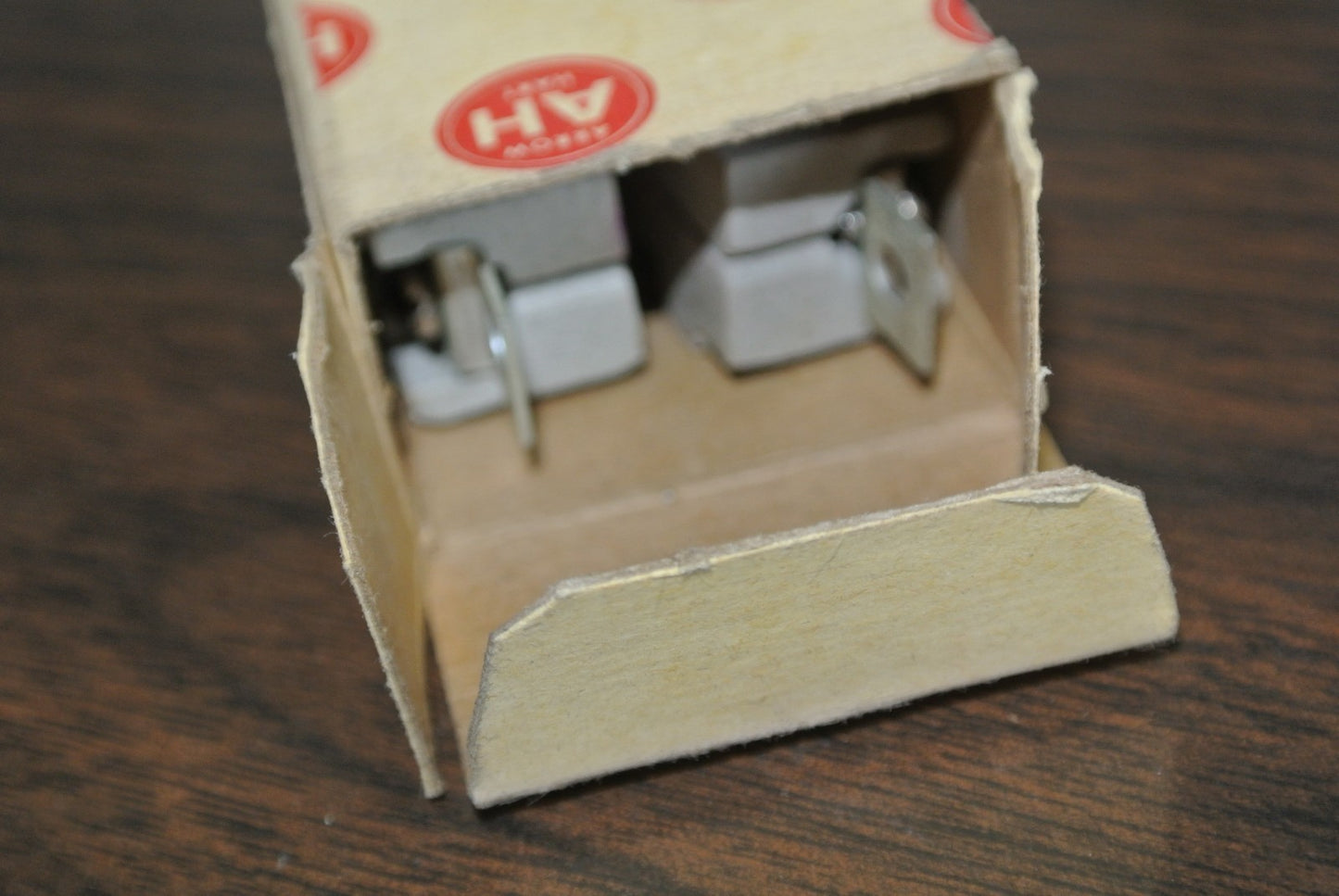 ARROW HART 42002 - THERMAL TYPE OVERLOAD HEATER - NEW SURPLUS - BOX of 2