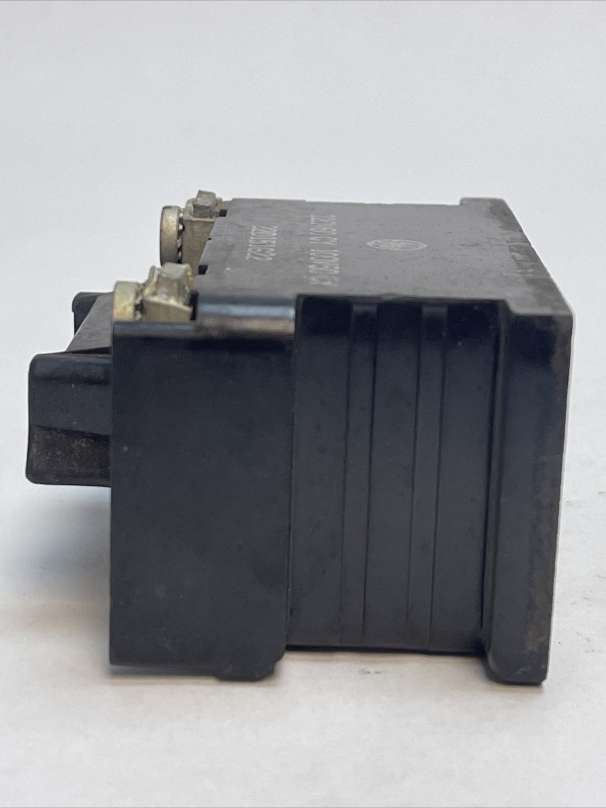 GE 22D151G22 COIL 120V 60CY 100V 50CY