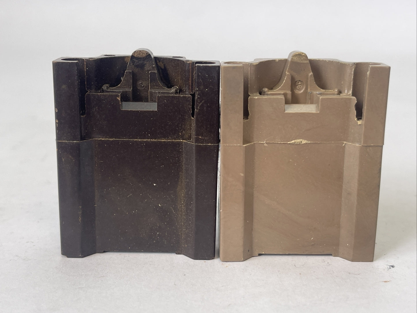SYLVANIA CLARK PA 600V CONTACT BLOCK 1 N.O.-1N.C. CONTACTS PANEL MOUNT(LOT OF 2)
