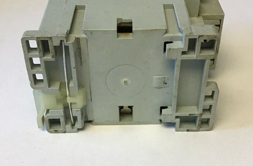 ALLEN BRADLEY 700-CFM400* SER. A  CONTACTOR CONTROL RELAY 600VAC 20A
