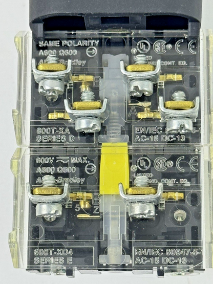 ALLEN-BRADLEY - 800T-FXTQH2RA5 SER. U - RED MUSHROOM PUSH/PULL BUTTON W/ BLOCK