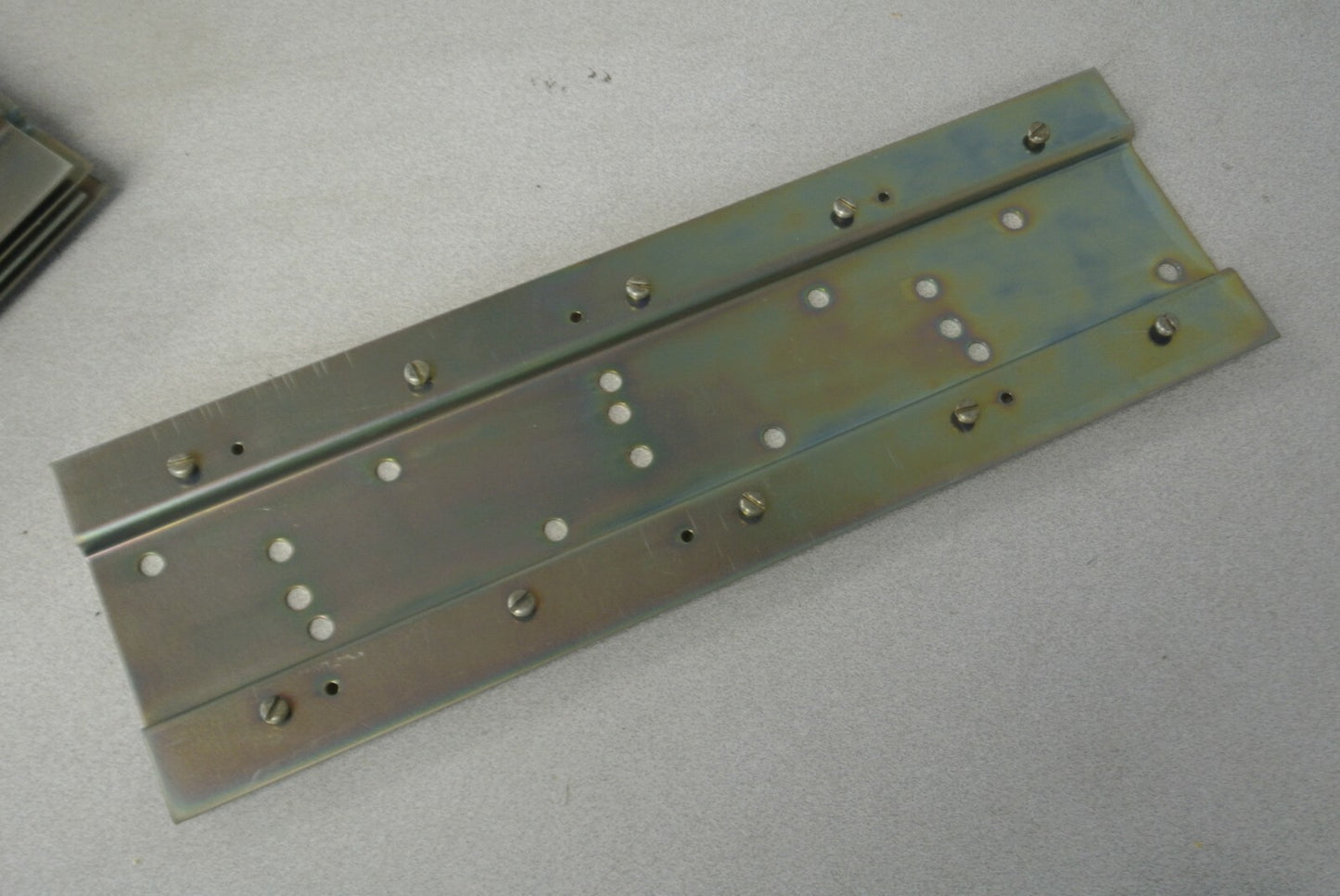 BOX of 5 WESTINGHOUSE ARMS-5 MOUNTING STRIPS for TYPE AR 600V RELAYS 177C482G08
