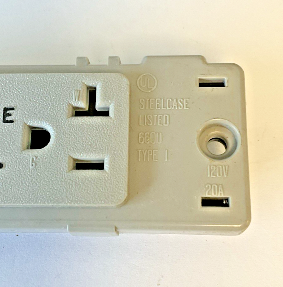 STEELCASE 986833DA20S DUPLEX RECEPTACLES 3LINE 20A BOX OF 6