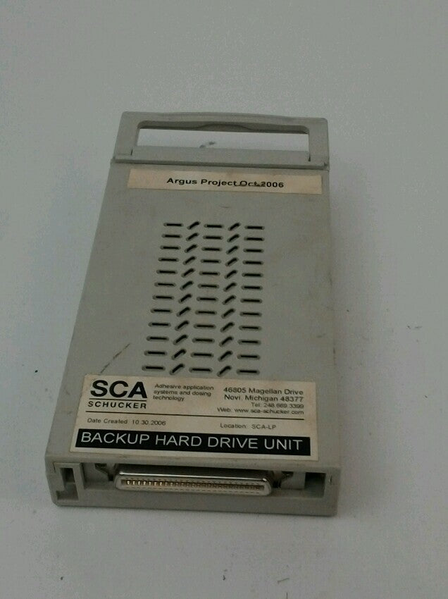 SEAGATE BARRACUDE 7200.9 9BD01A-304 FIRMWARE: 3.AAJ 40 GBYTES HARD PLASTIC CASE.