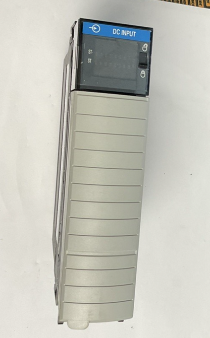 ALLEN BRADLEY 1756-IV16/A DC INPUT 24VDC SOURCE