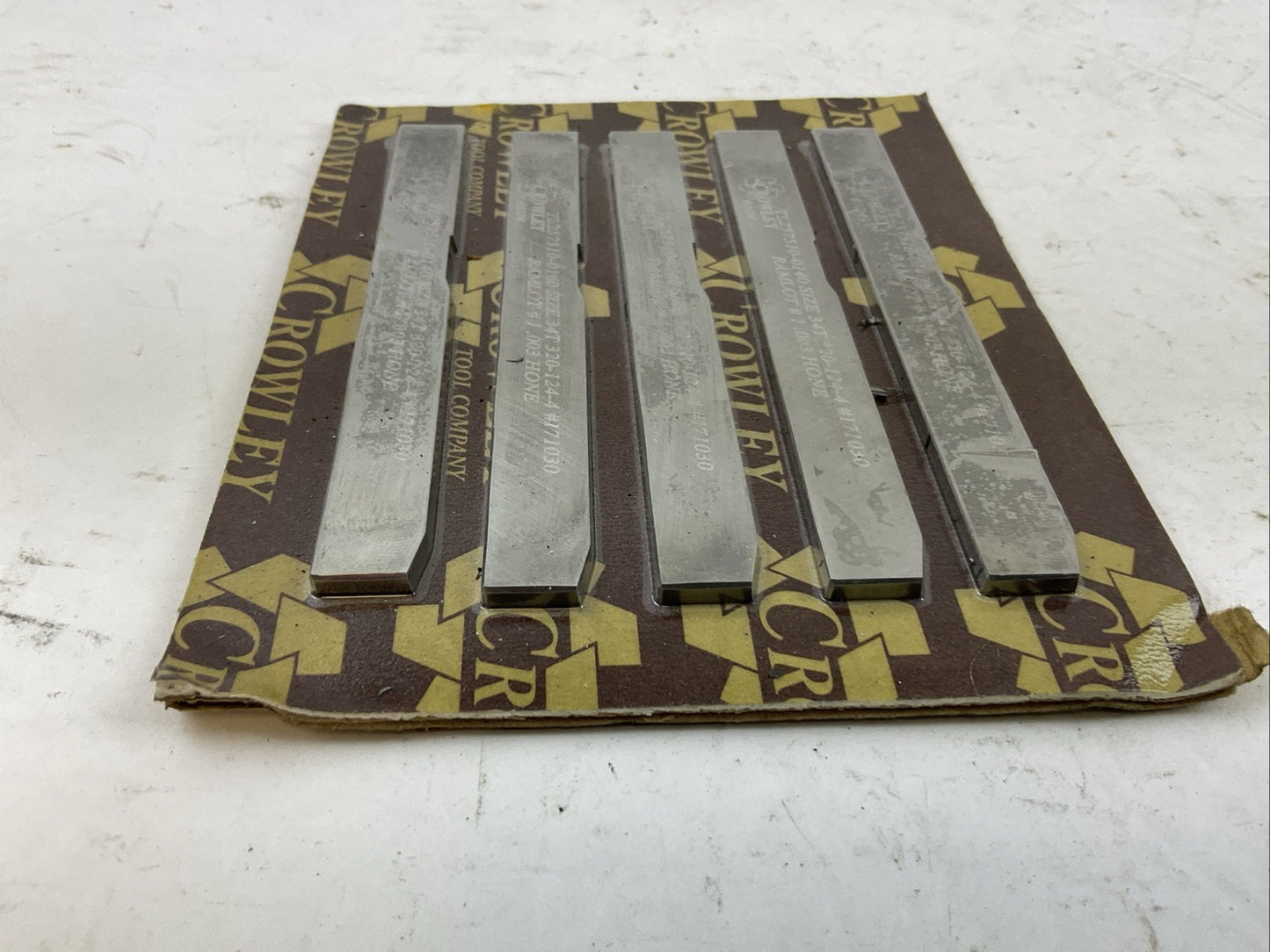 CROWLEY TL257510-0140 SIZE 34T 320-124-4 #171030 RAMLOT #1.003 HONE (LOT OF 5)
