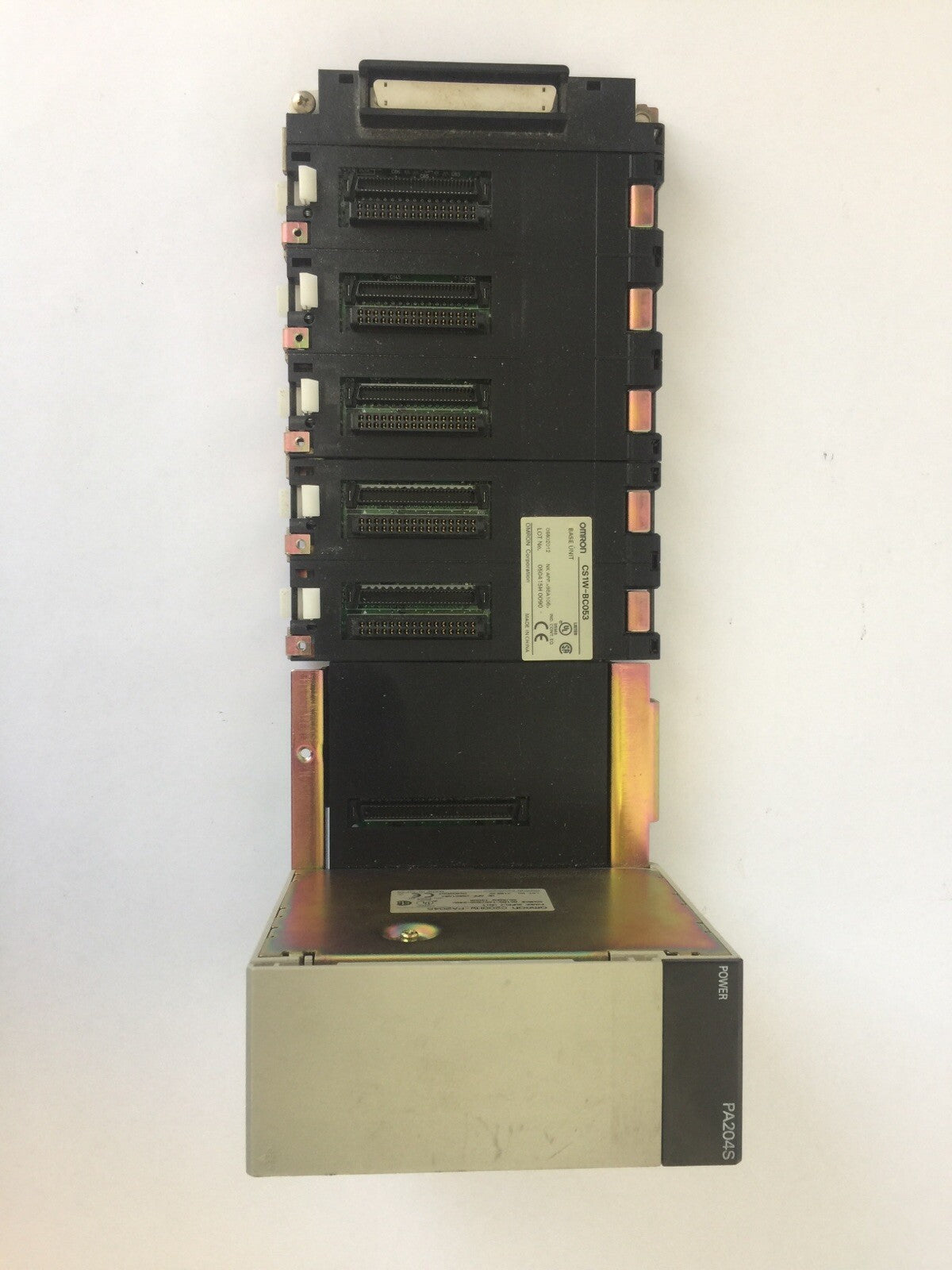 OMRON CS1W-BC053 BASE UNIT W/ C200HW-PA20S POWER SUPPLY 100-120/200-240VAC