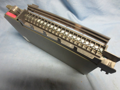 ALLEN-BRADLEY 1771-IAD B, 120V AC/DC INPUT MODULE