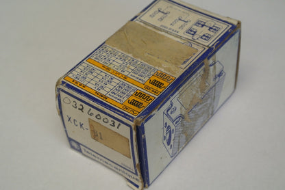 TELEMECANIQUE XCK-B1 LIMIT SWITCH BODY - 300VAC MAX HEAVY DUTY - NEW SURPLUS