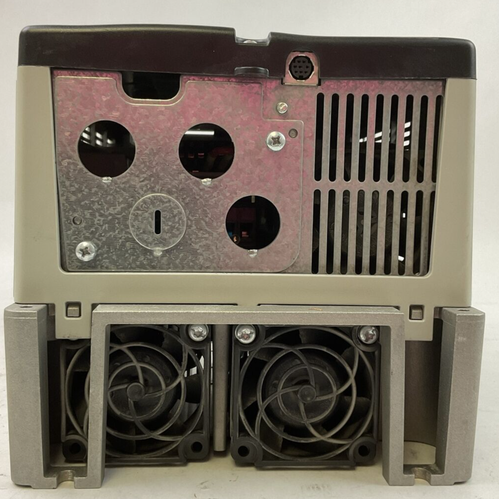 ALLEN BRADLEY 20AD014A3AYNANC0 AC DRIVE SER A FIRMWARE 5.001 20-HIM-A3 FW V6.001