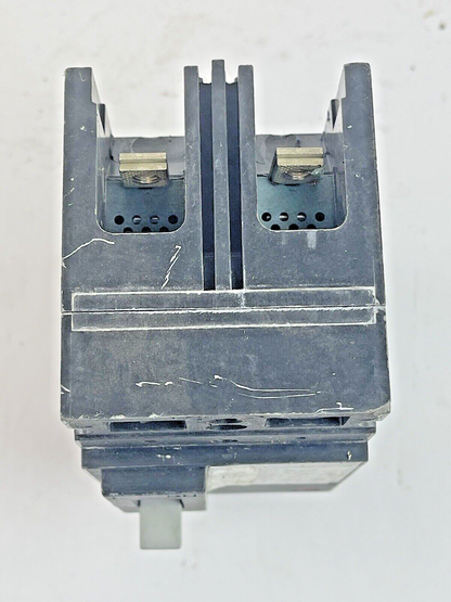 GE - TEB122030WL - CIRCUIT BREAKER -  240 VAC, 30 A, 2 POLE