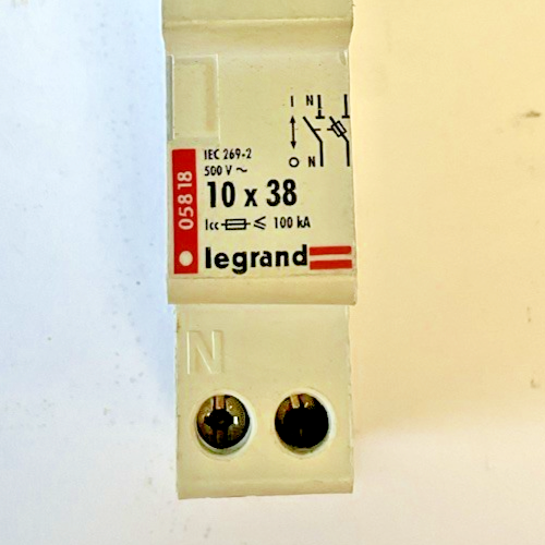 LEGRAND 05818 FUSE HOLDER 10 x 38 100KA 500VAC  ***LOTOF3***