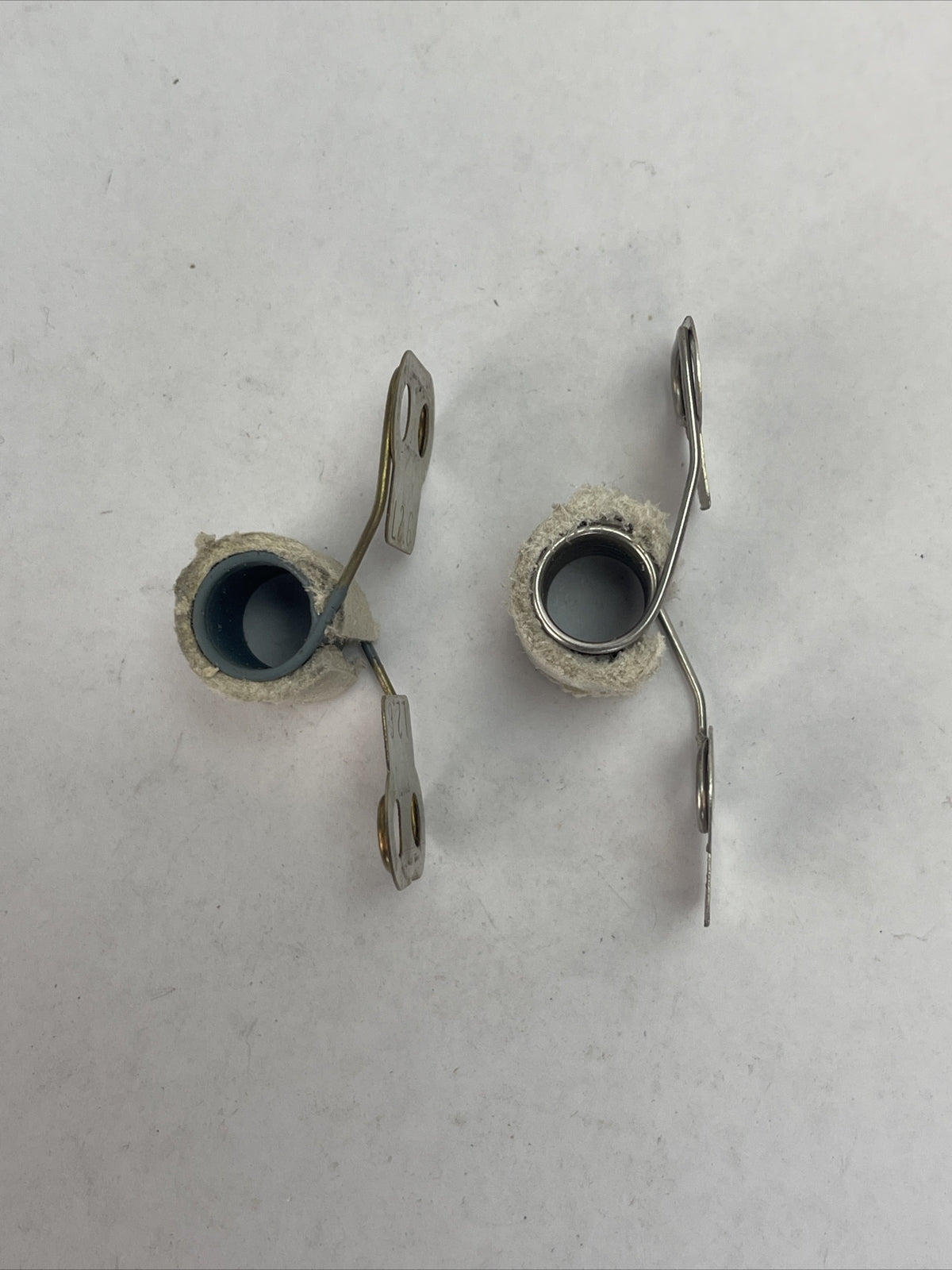 SYLVANIA L2.6 HEATER (LOT OF 2)